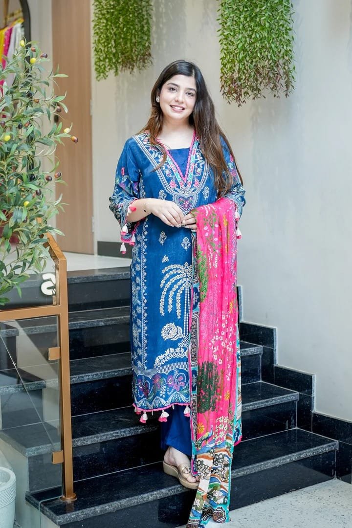 3 pc Suit set with top pent dupatta.Fabric premium muslin.with pure cotton lining