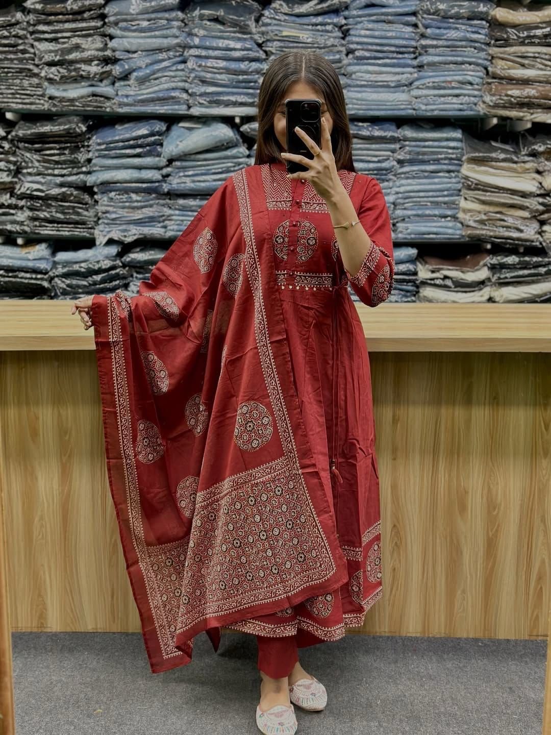 Anarkali kurta set. Kurta length 48.pant length 38. Dupatta 2.1 mtr. Fabric cotton