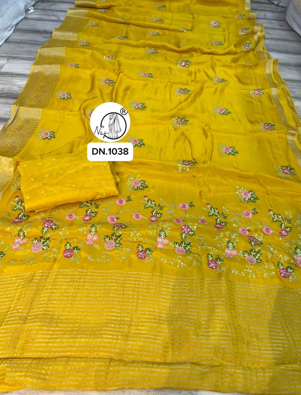 Kashmiri work saree. Kashmiri work all over saree and zari line on pallu