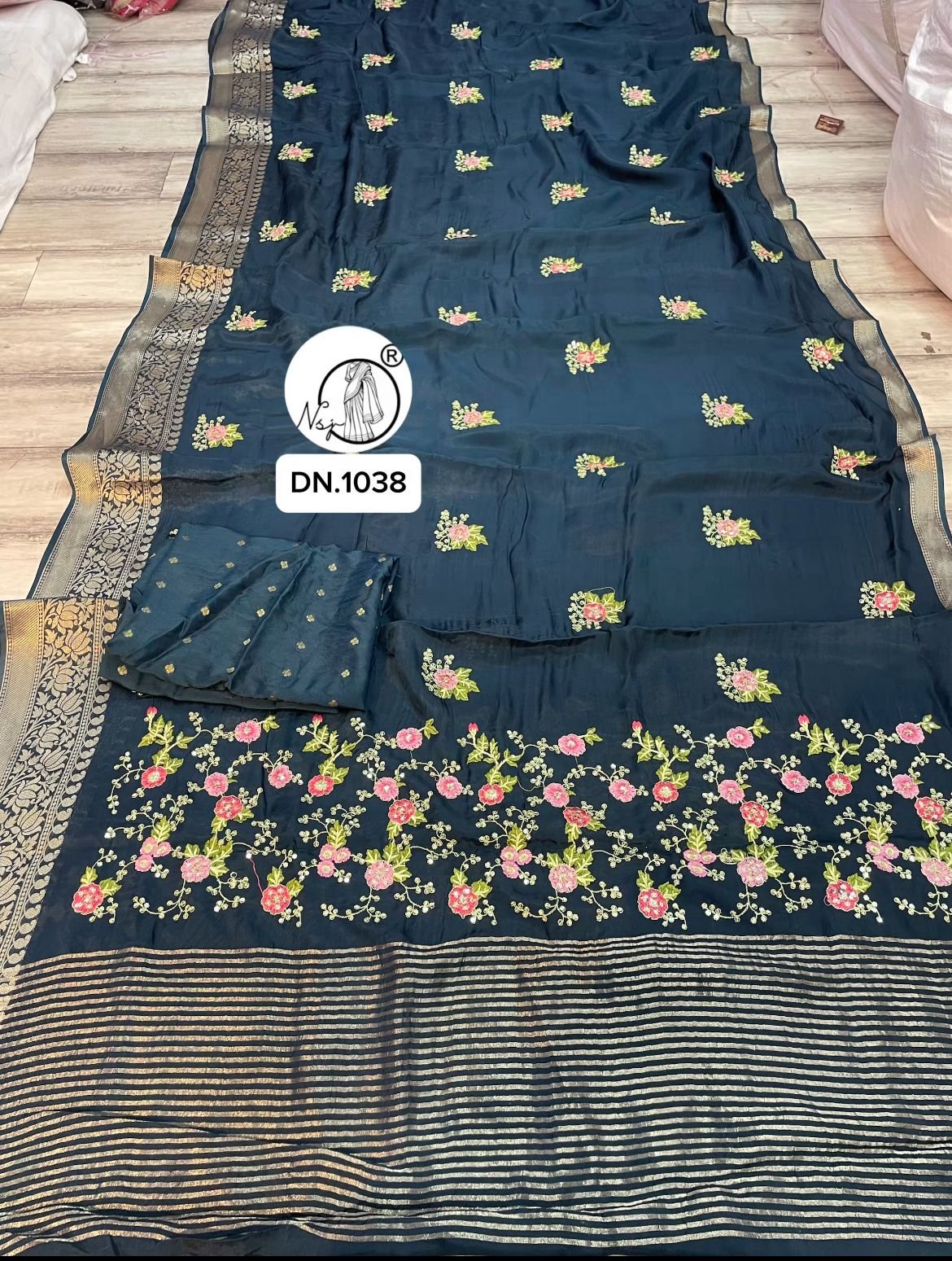 Kashmiri work saree. Kashmiri work all over saree and zari line on pallu